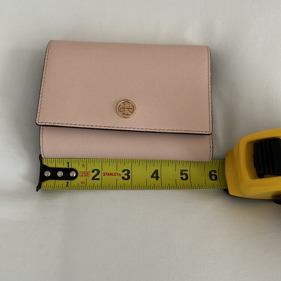Tory Burch wallet - Picture 4 of 5